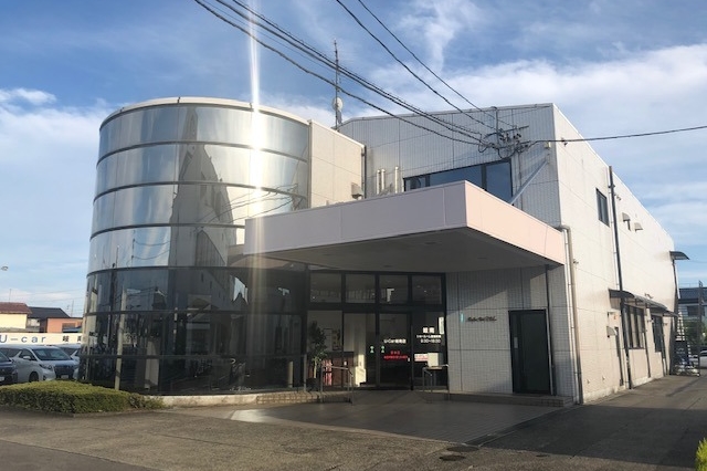 74U岐南店