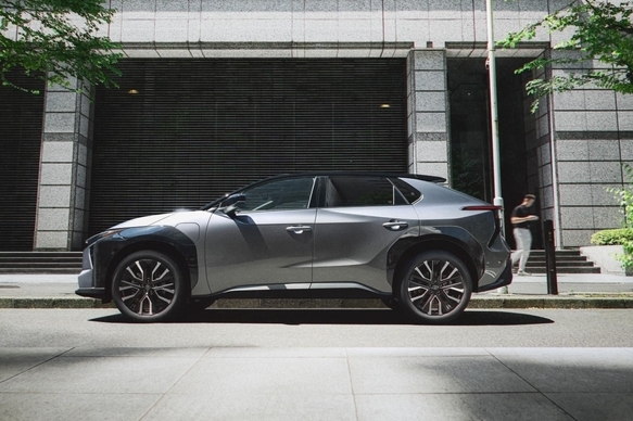 【モデル入り素材】Z（4WD）